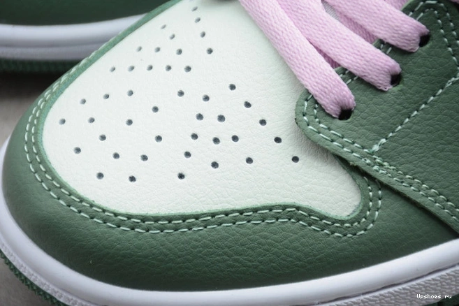 CZ0774-300 1 Green Jordan Mid Dutch 0504